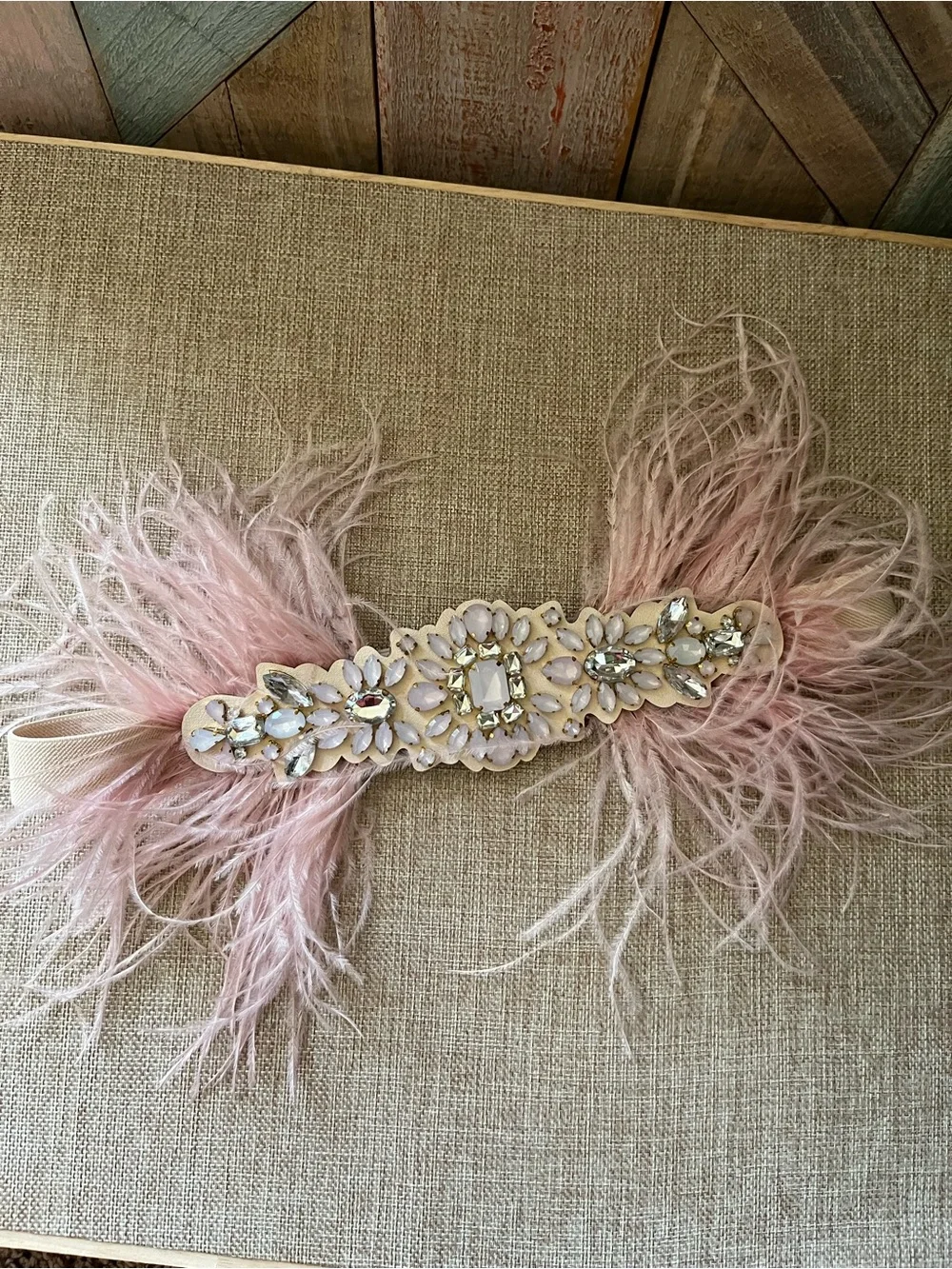 Embellished Pink Feather Waist Belt - Decorative Women's Accessory